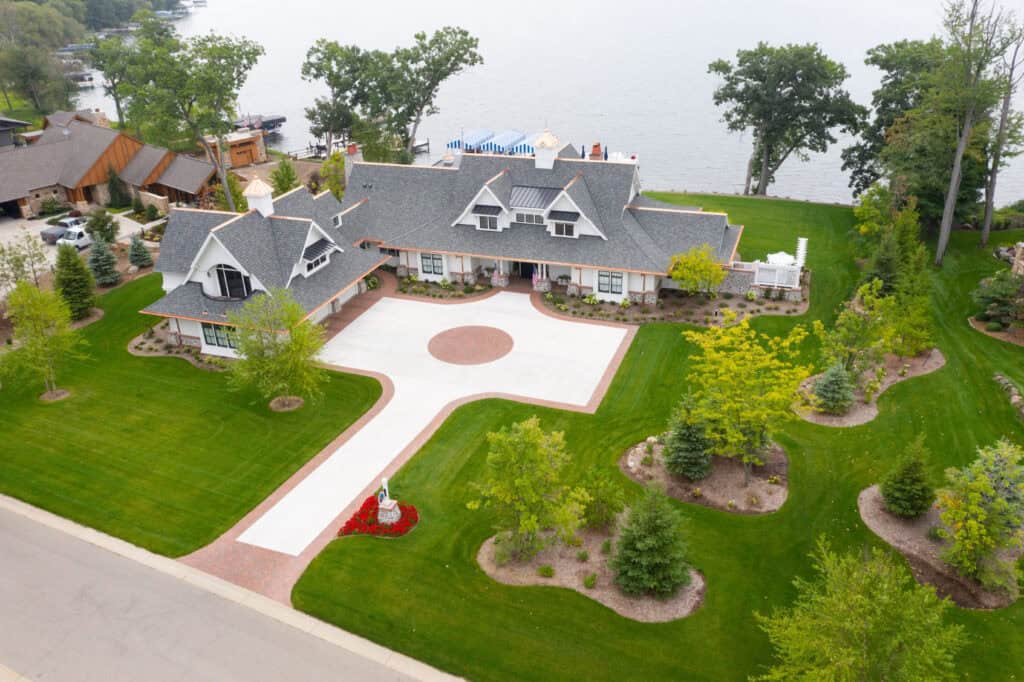 plantings & lawn care black wolf wi